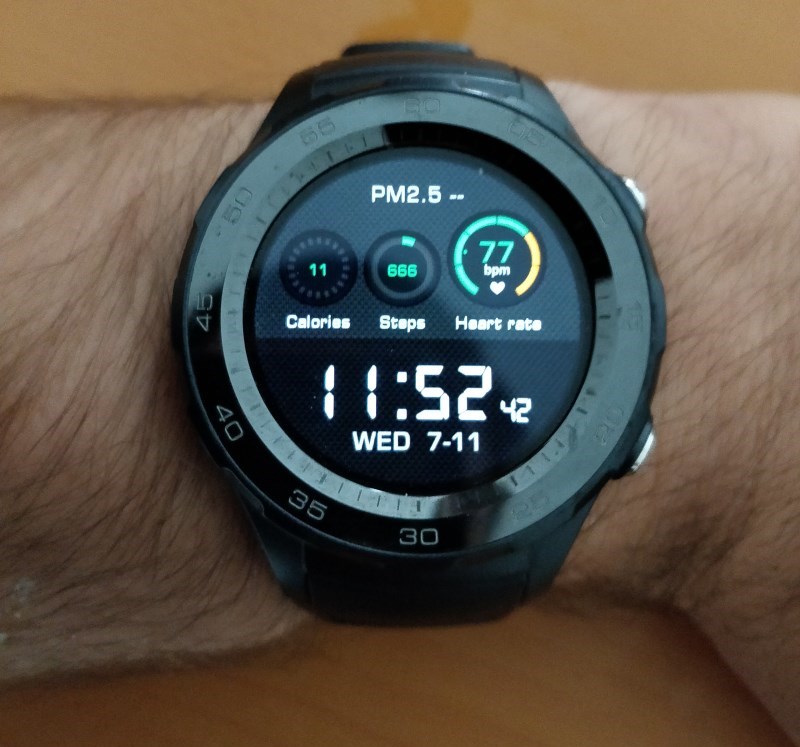 Android Wear ウォッチをスポーツやフィットネスに使用する